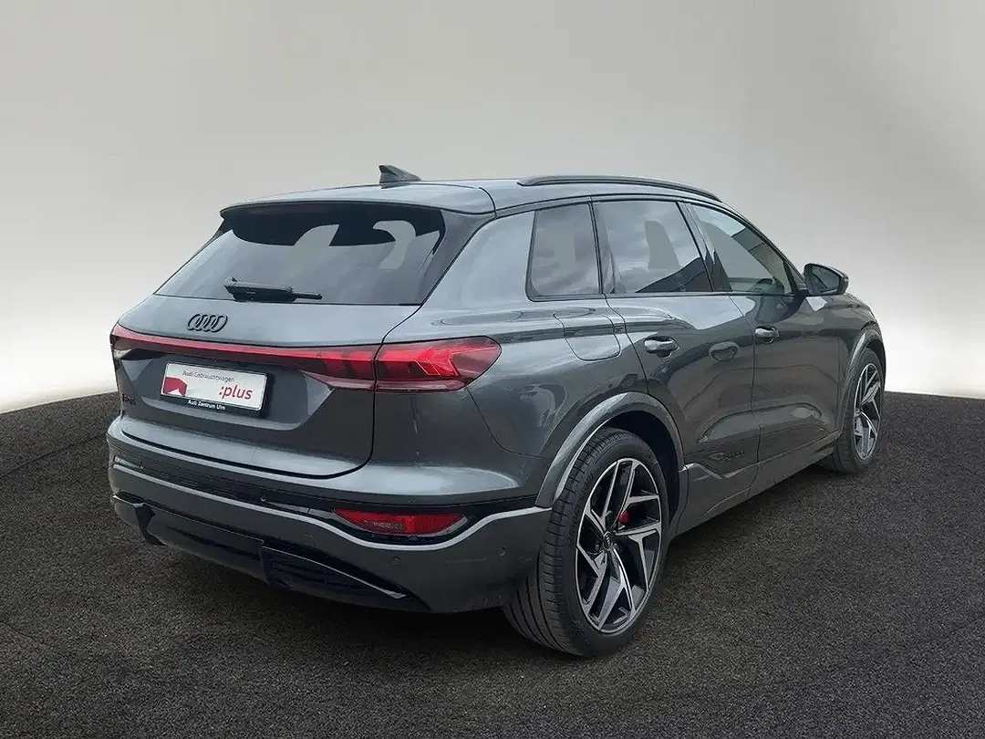 Audi SQ6 e-tron - Thumbnail 3