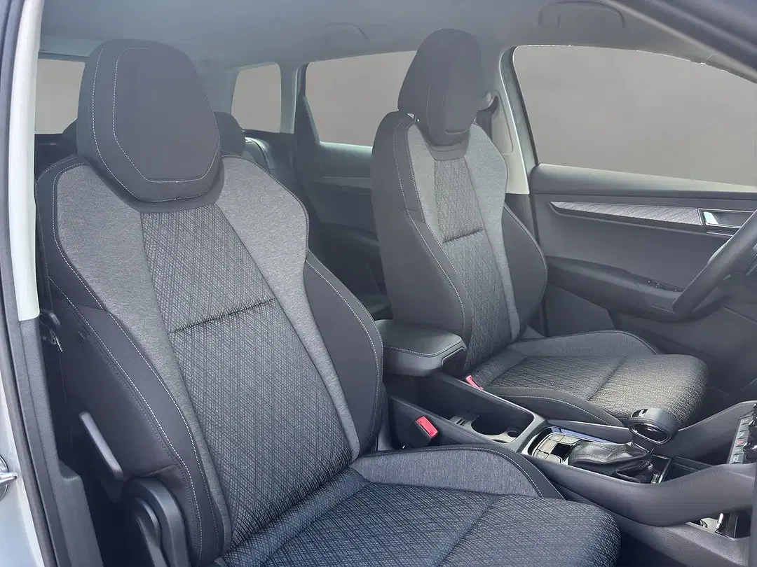 Skoda Karoq - Thumbnail 10