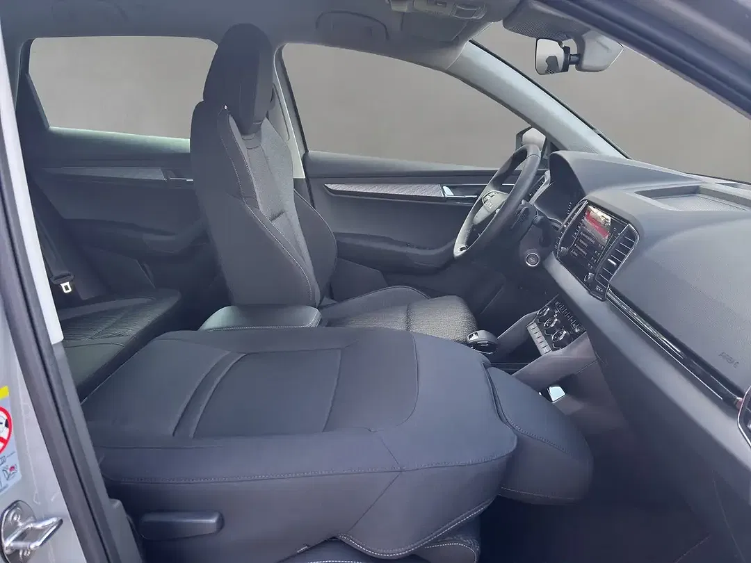 Skoda Karoq - Thumbnail 15
