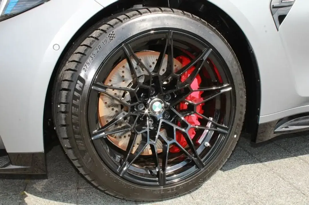 BMW M3 - Thumbnail 6