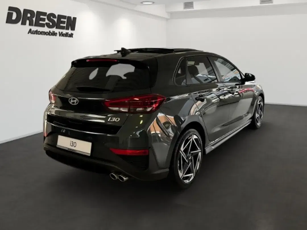 Hyundai i30 - Thumbnail 3