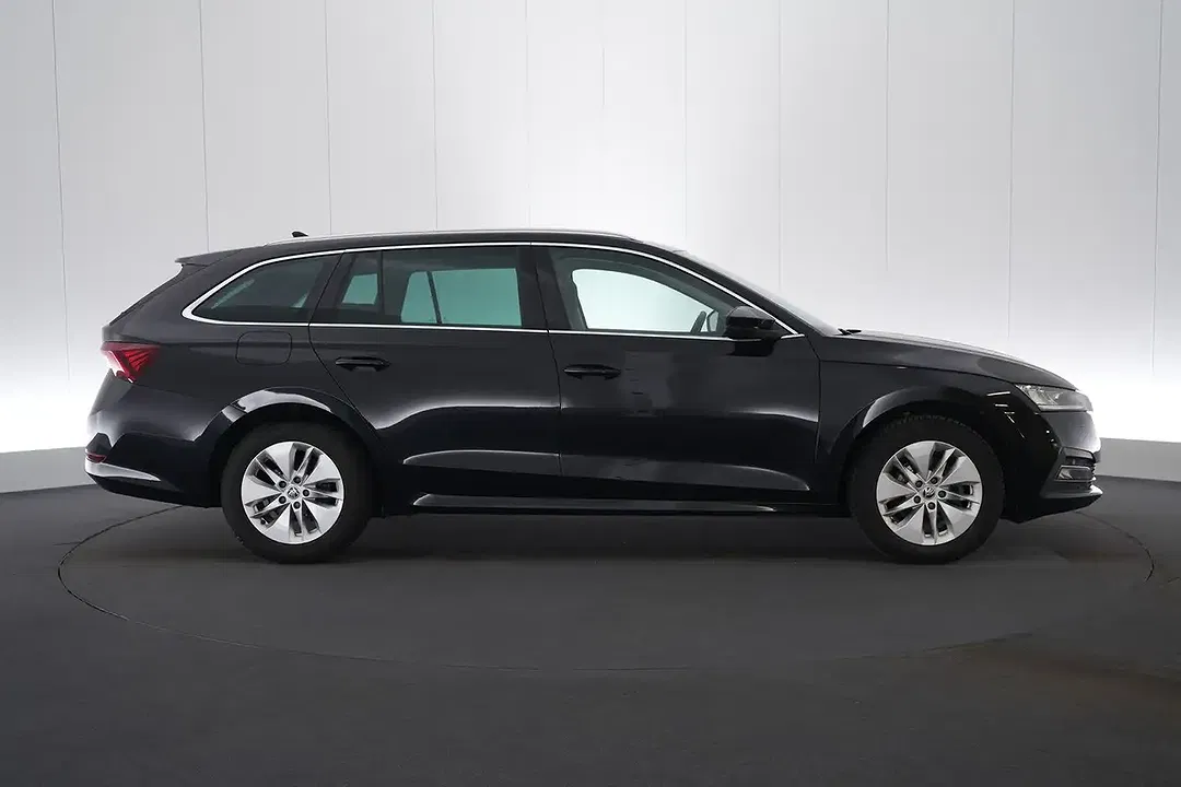 Skoda Octavia - Thumbnail 9