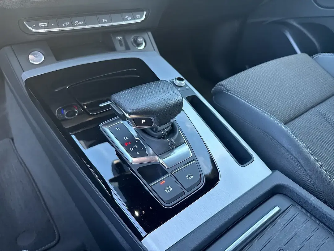Audi Q5 - Thumbnail 12