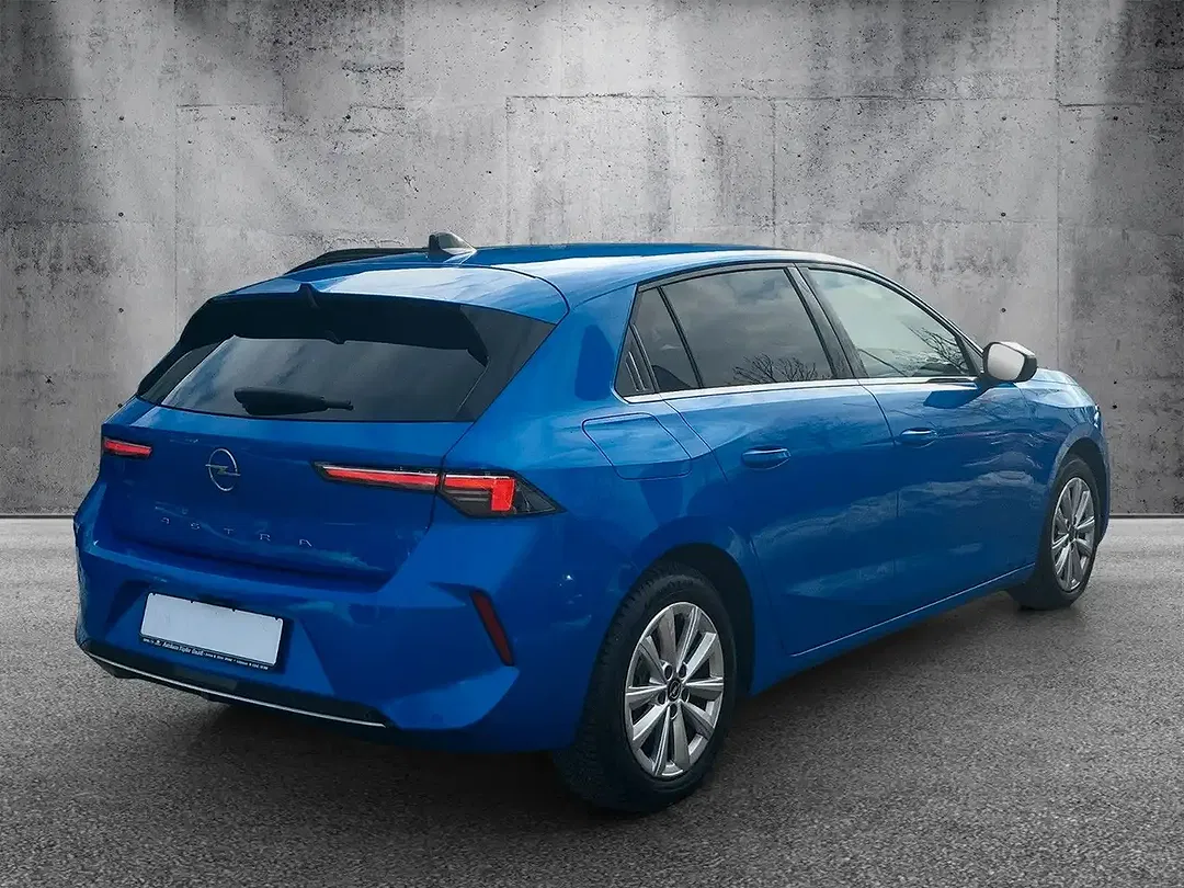 Opel Astra - Thumbnail 5