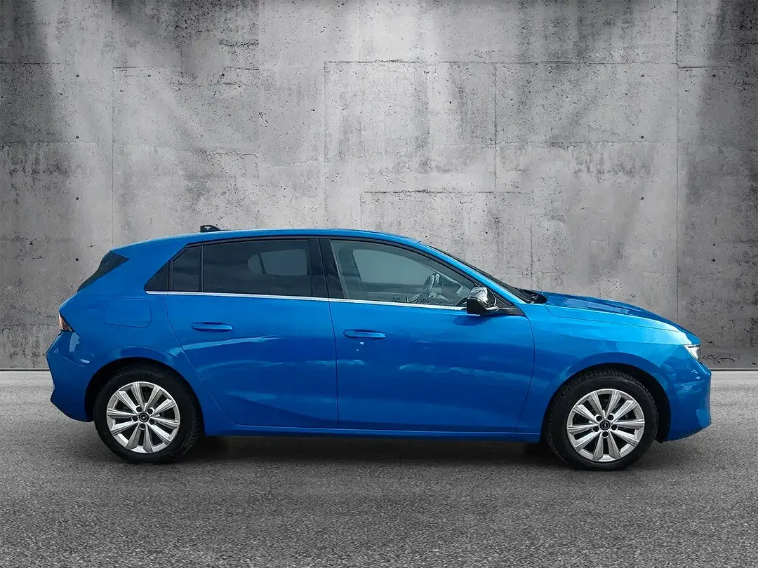 Opel Astra - Thumbnail 8