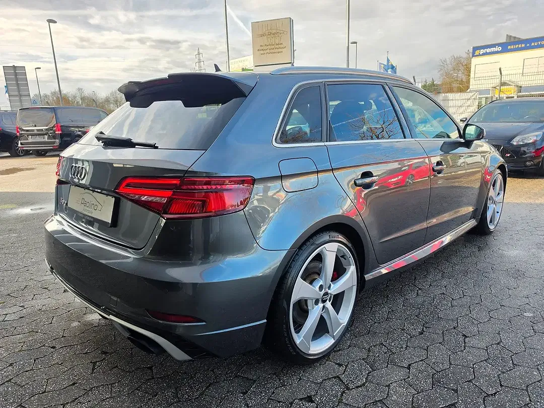 Audi RS3 - Thumbnail 6