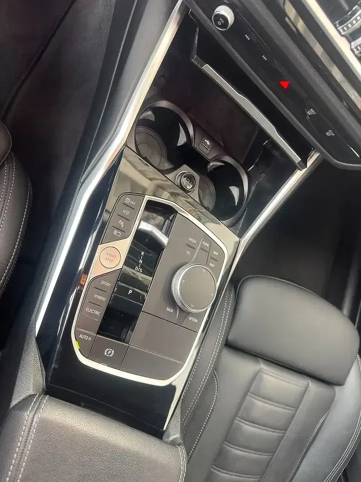 BMW 330 - Thumbnail 21