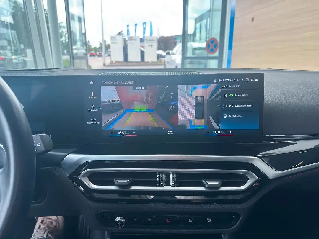BMW 330 - Thumbnail 23