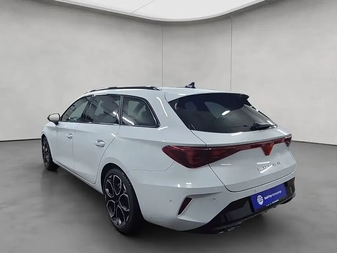 CUPRA Leon - Thumbnail 3