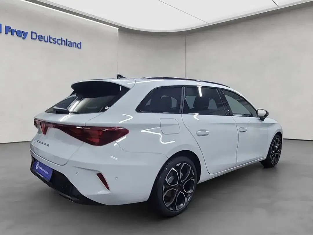 CUPRA Leon - Thumbnail 6
