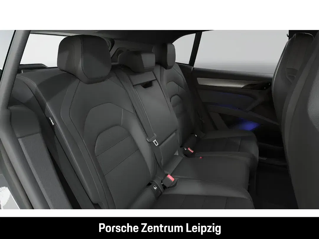 Porsche Cayenne - Thumbnail 10