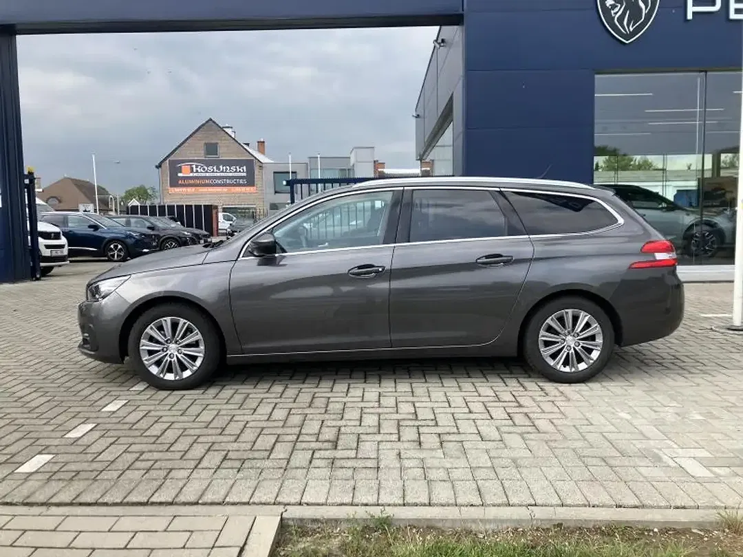 Peugeot 308 - Thumbnail 6