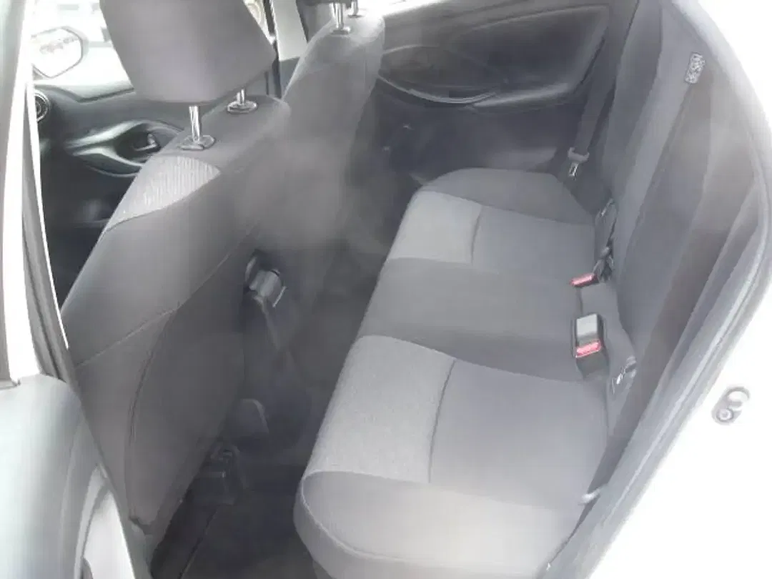 Mazda 2 - Thumbnail 9