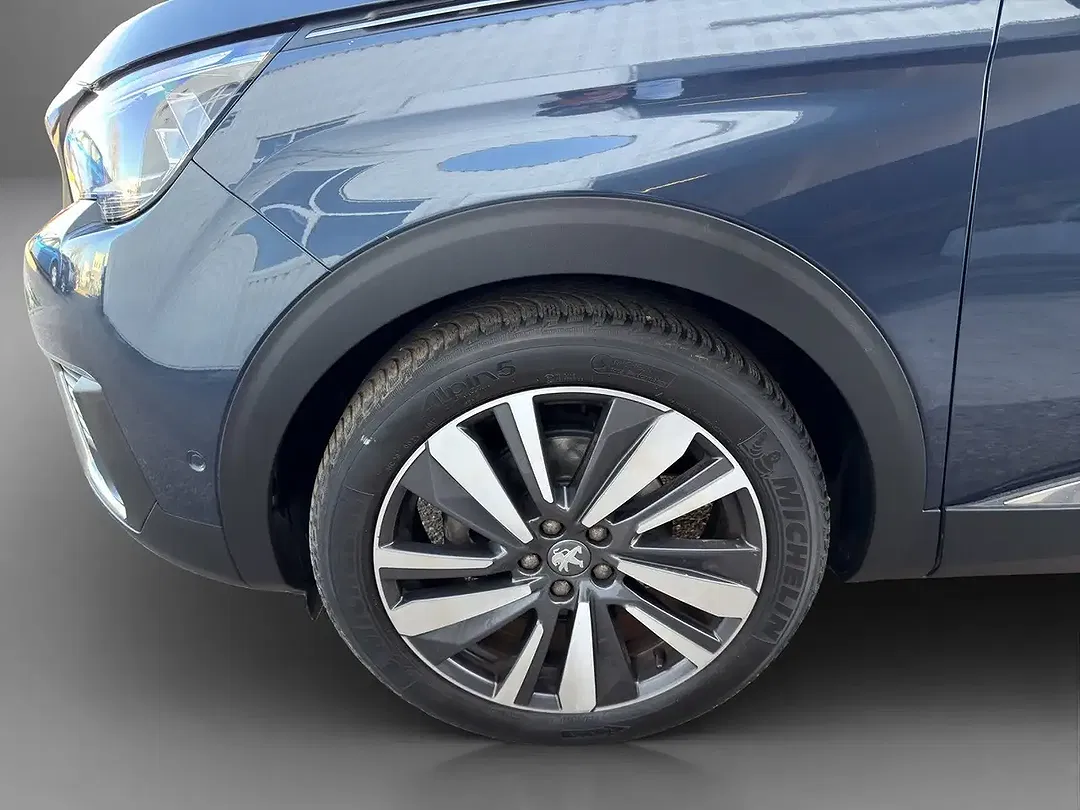 Peugeot 5008 - Thumbnail 11