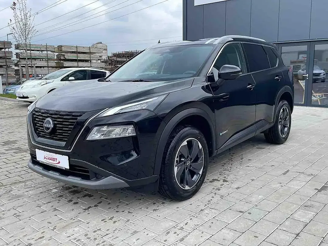 Nissan X-Trail - Thumbnail 2