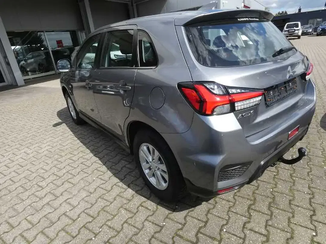 Mitsubishi ASX - Thumbnail 4