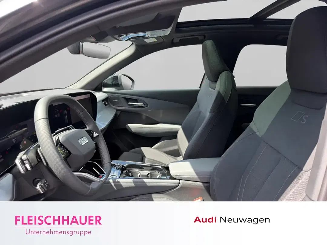 Audi Q3 - Thumbnail 6