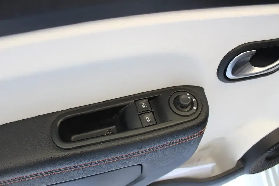 Renault Twingo - Thumbnail 11