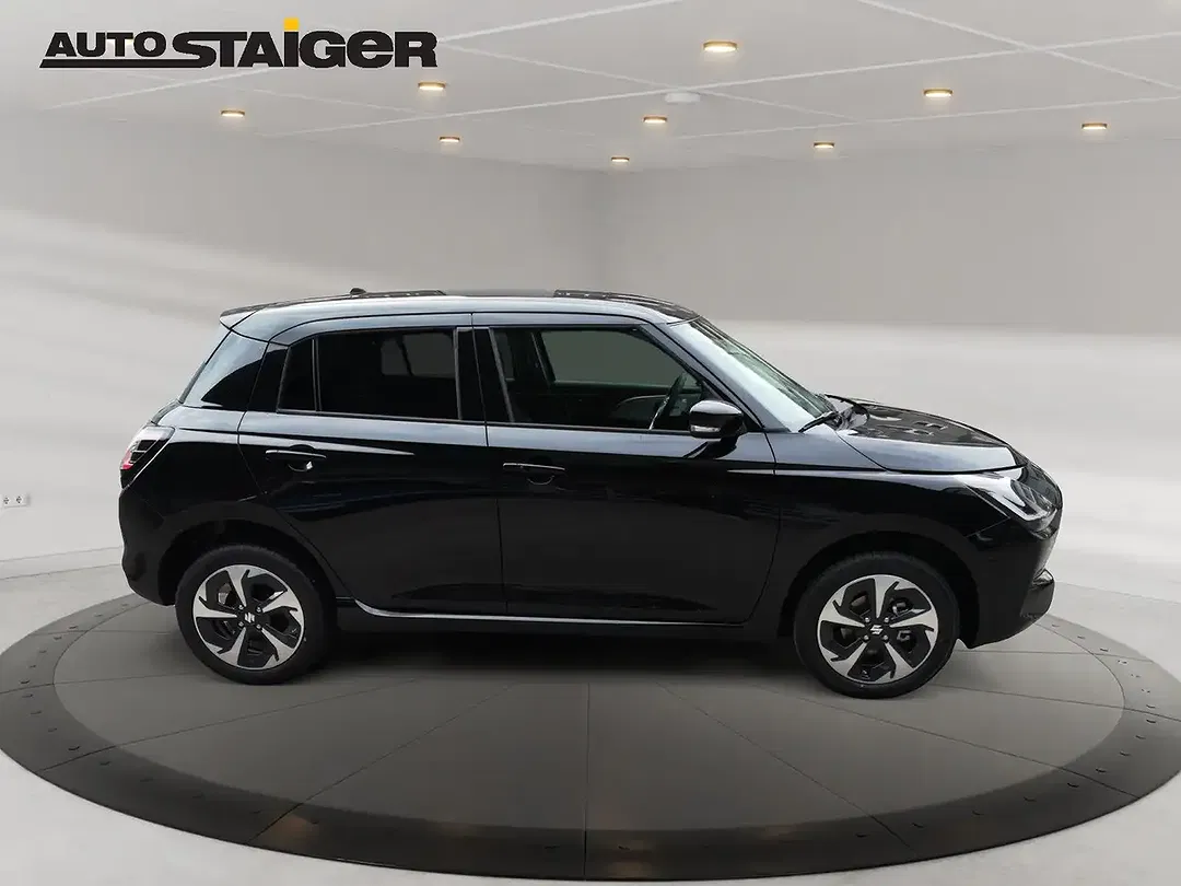 Suzuki Swift - Thumbnail 4