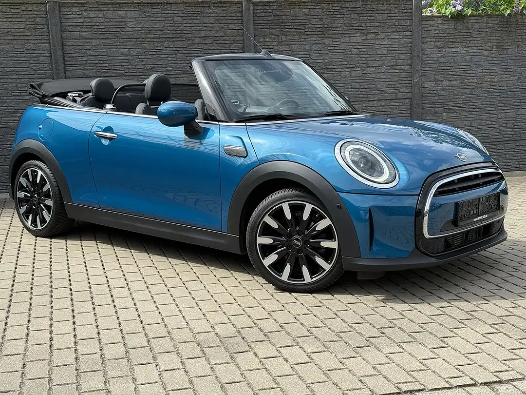 MINI One Cabrio - Thumbnail 2