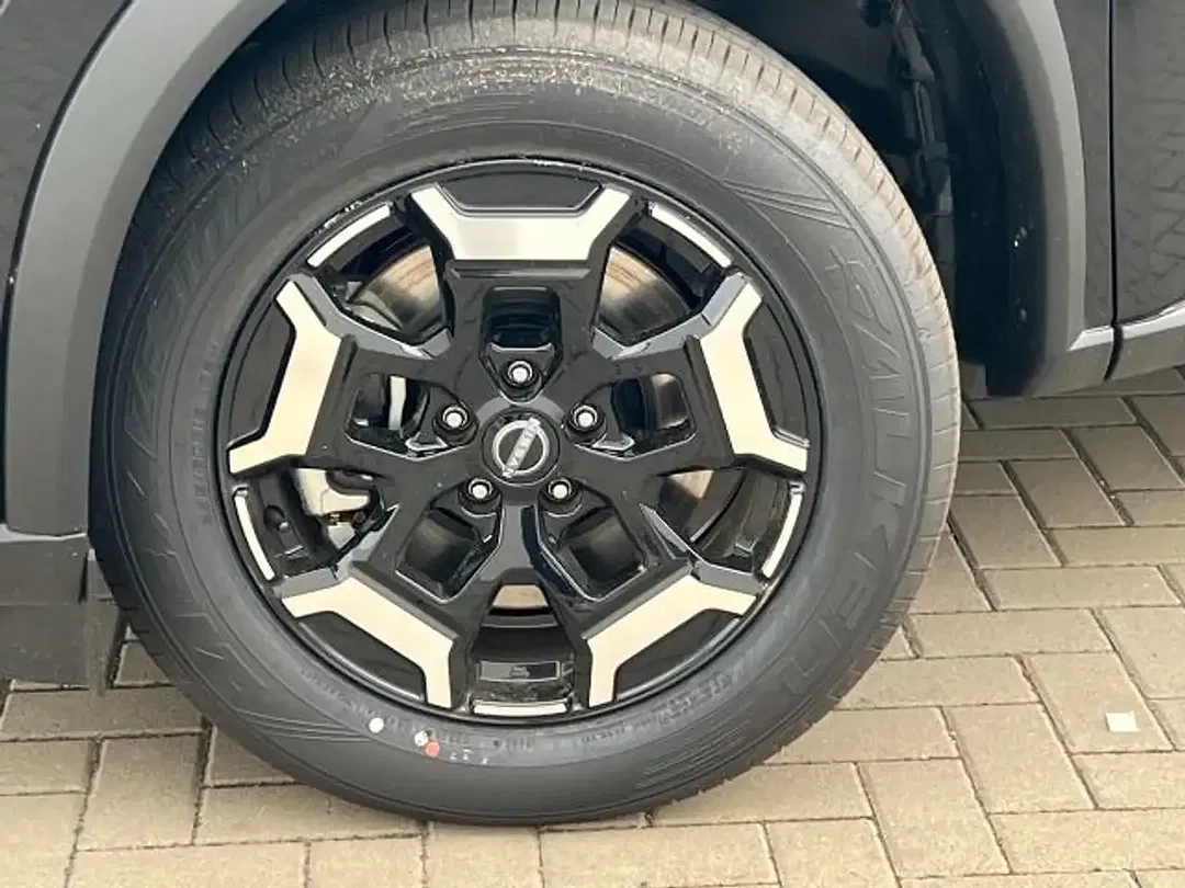Nissan X-Trail - Thumbnail 4