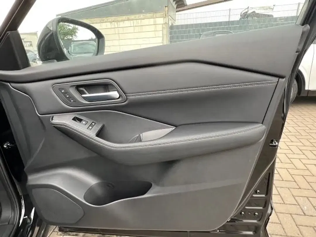 Nissan X-Trail - Thumbnail 9