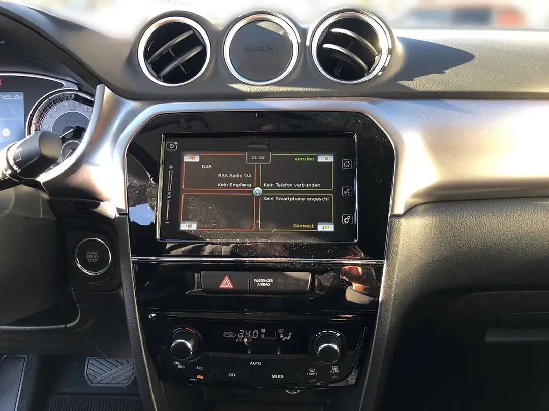 Suzuki Vitara - Thumbnail 12