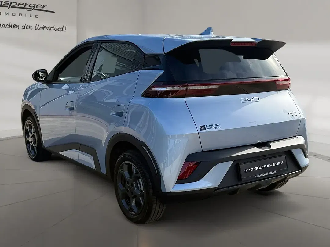 BYD Dolphin - Thumbnail 3