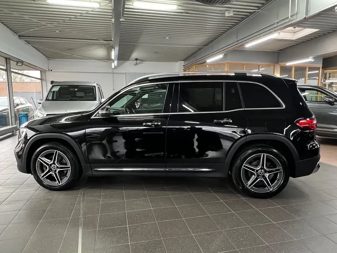 Mercedes-Benz GLB 200 - Thumbnail 6