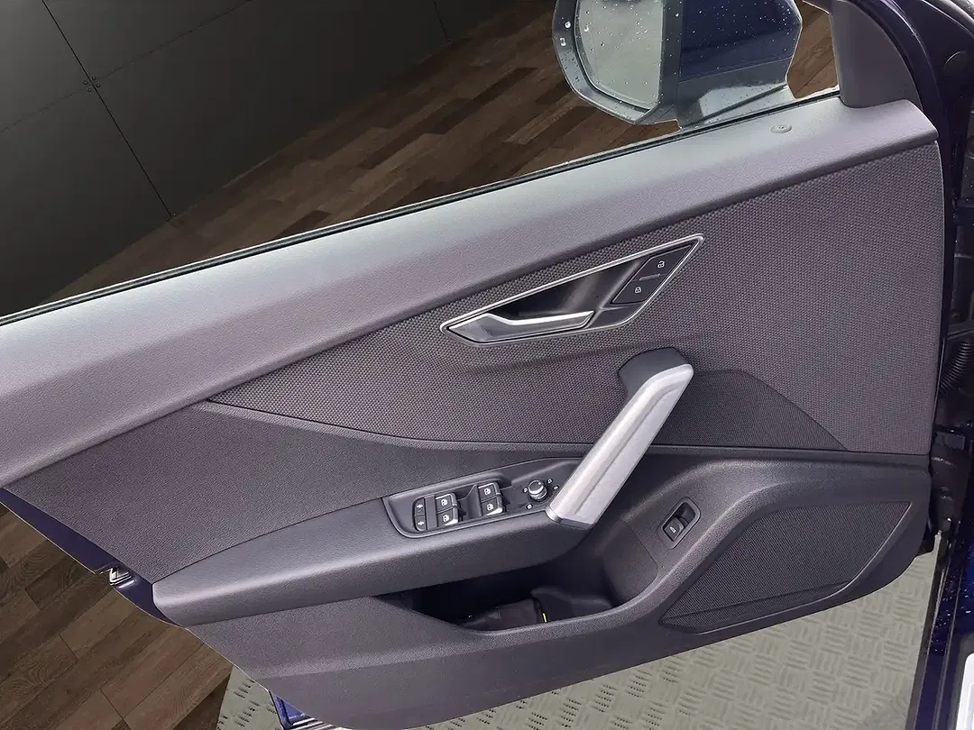 Audi Q2 - Thumbnail 12