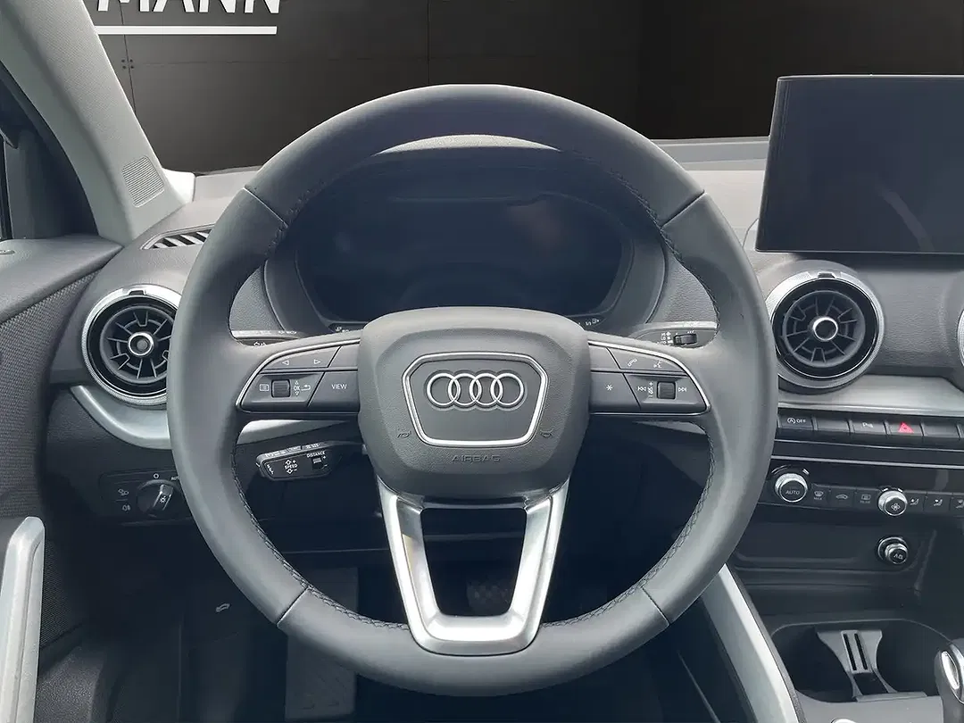 Audi Q2 - Thumbnail 9