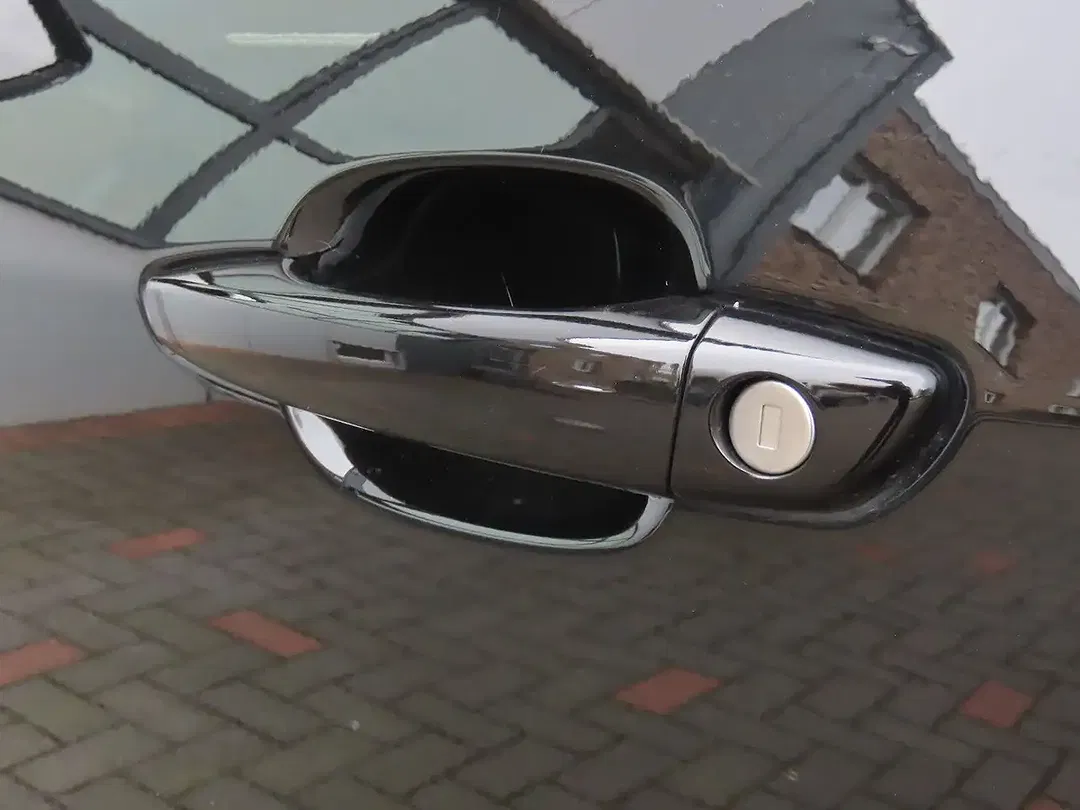 Jeep Avenger - Thumbnail 13