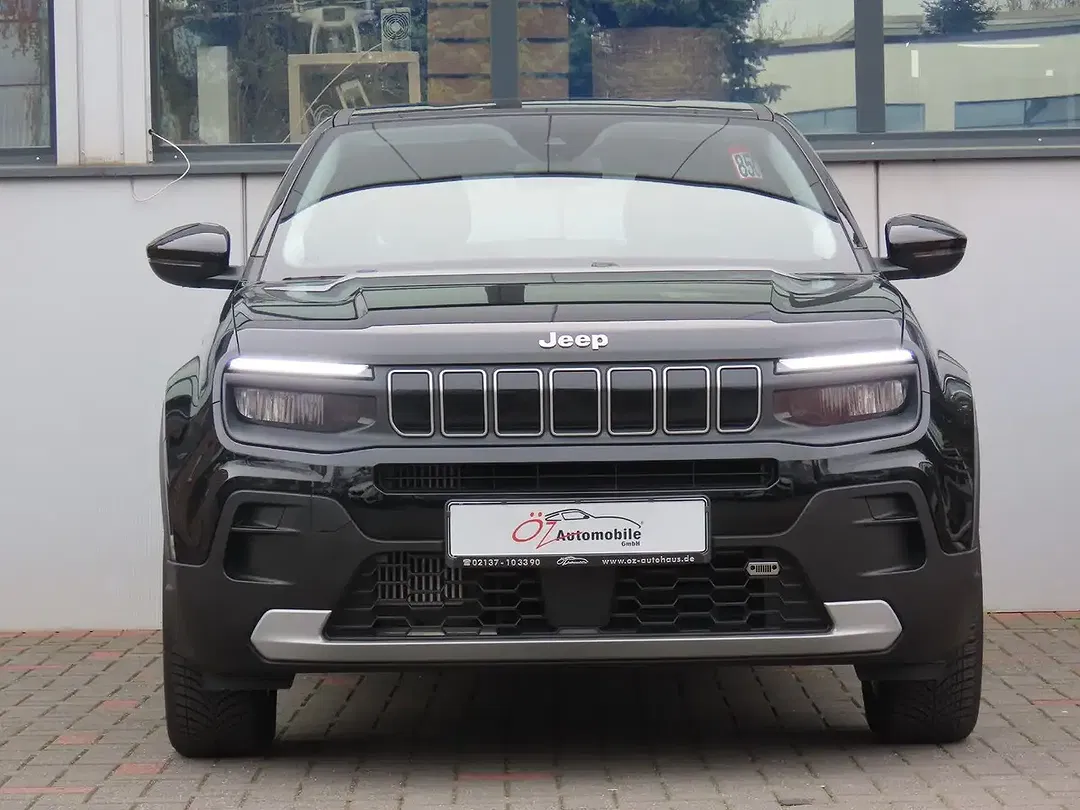 Jeep Avenger - Thumbnail 2