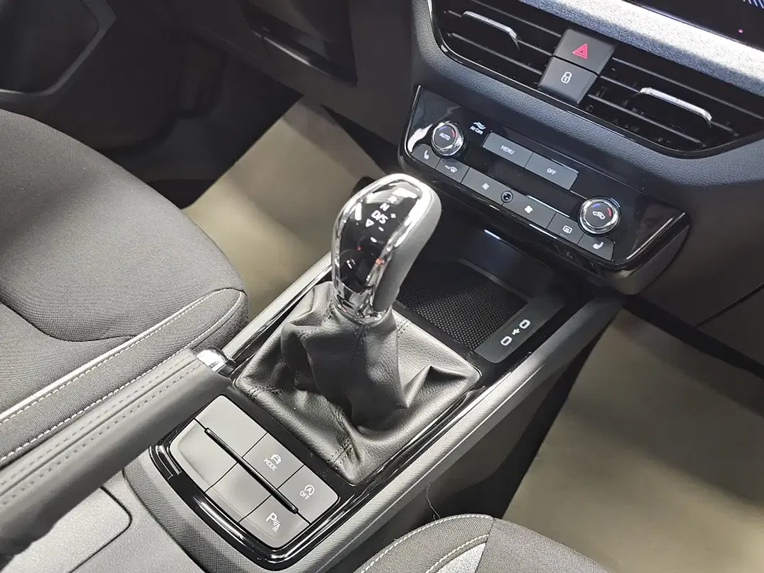 Skoda Kamiq - Thumbnail 12