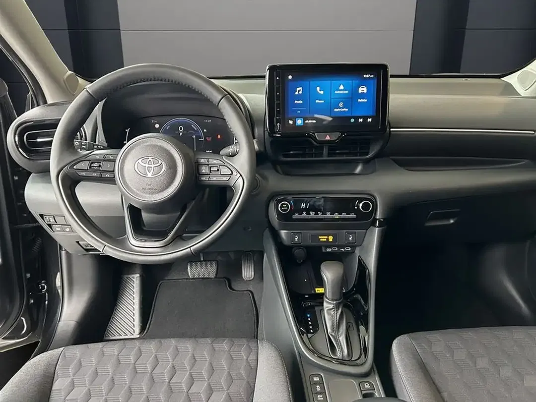 Toyota Yaris - Thumbnail 12