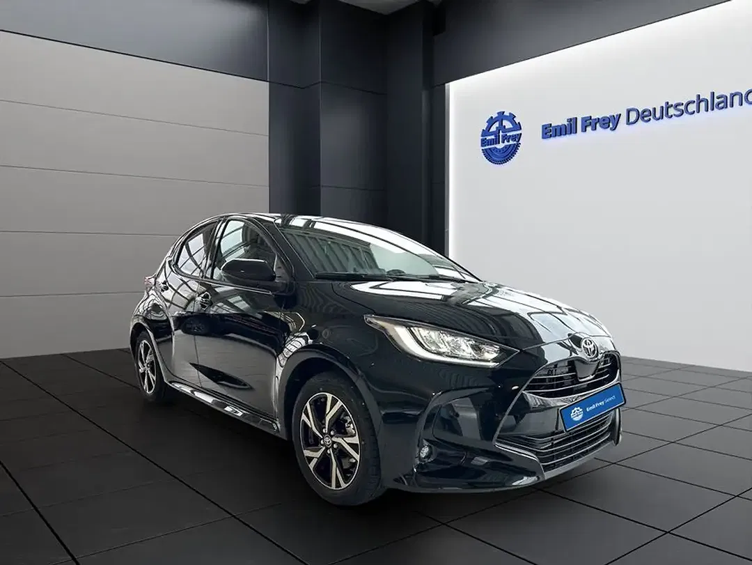 Toyota Yaris - Thumbnail 7
