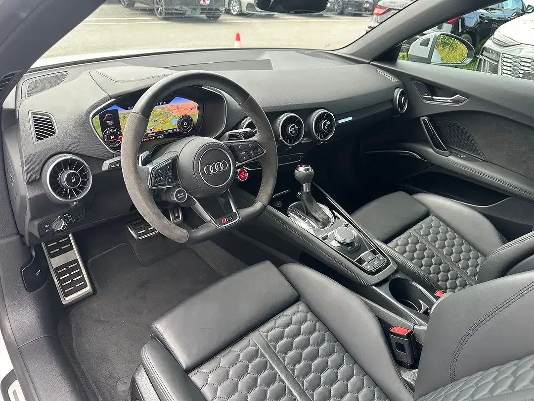 Audi TT RS - Thumbnail 11