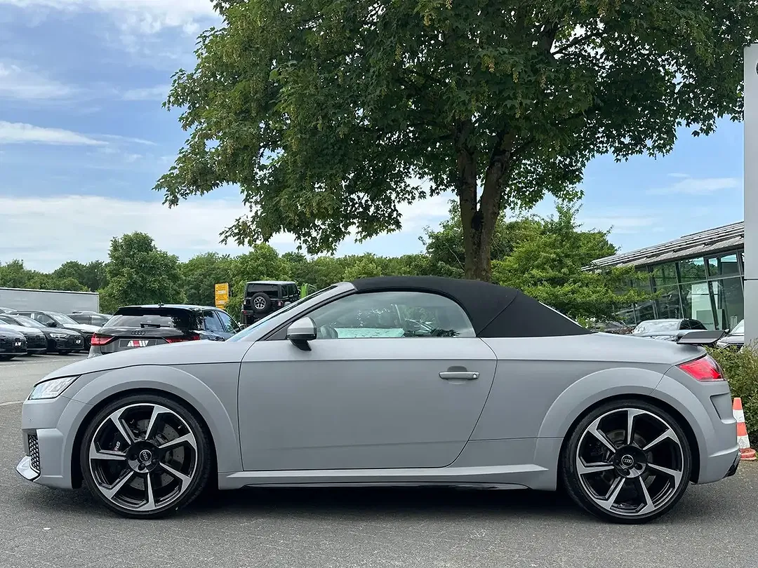 Audi TT RS - Thumbnail 5