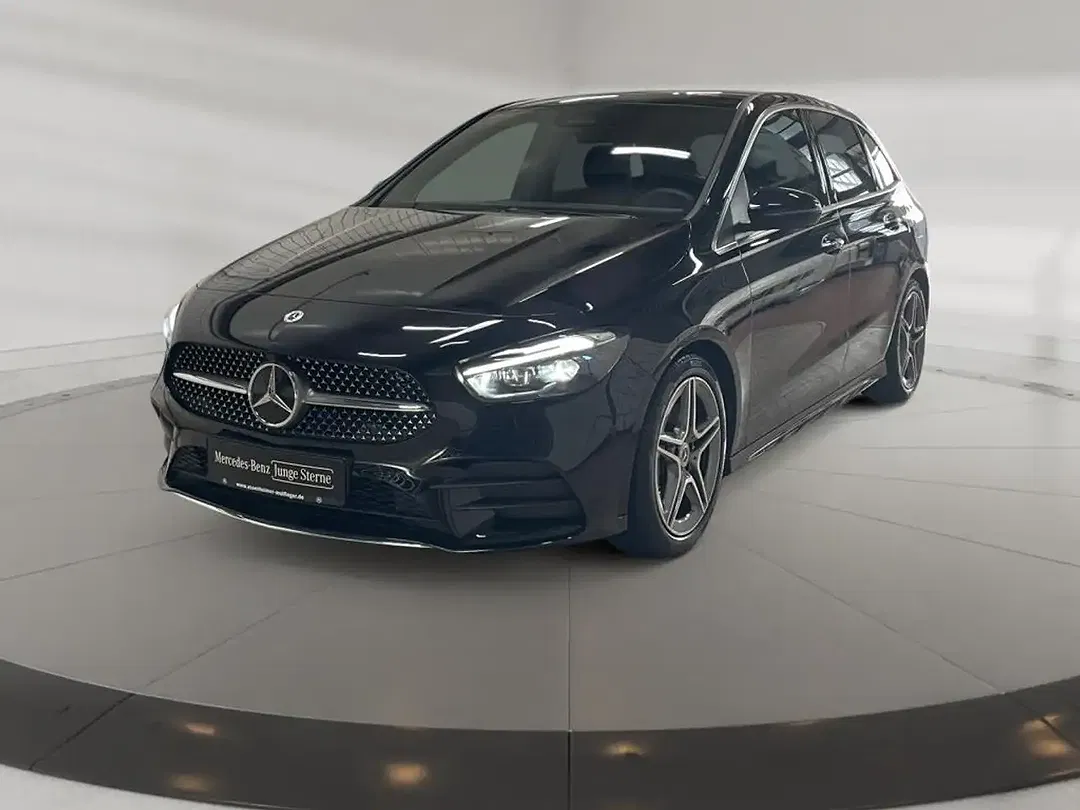 Mercedes-Benz B 220 - Thumbnail 1