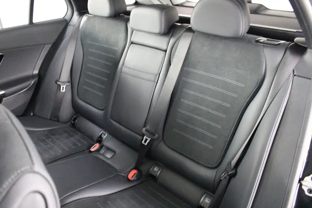 Mercedes-Benz C 200 - Thumbnail 8