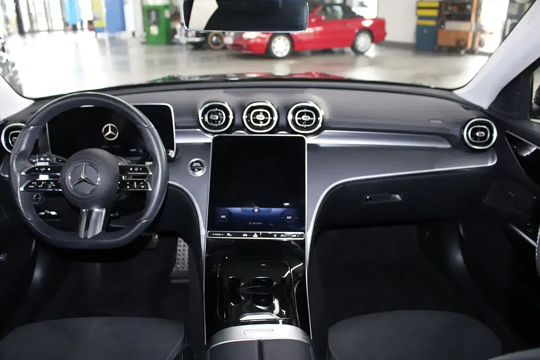 Mercedes-Benz C 200 - Thumbnail 9