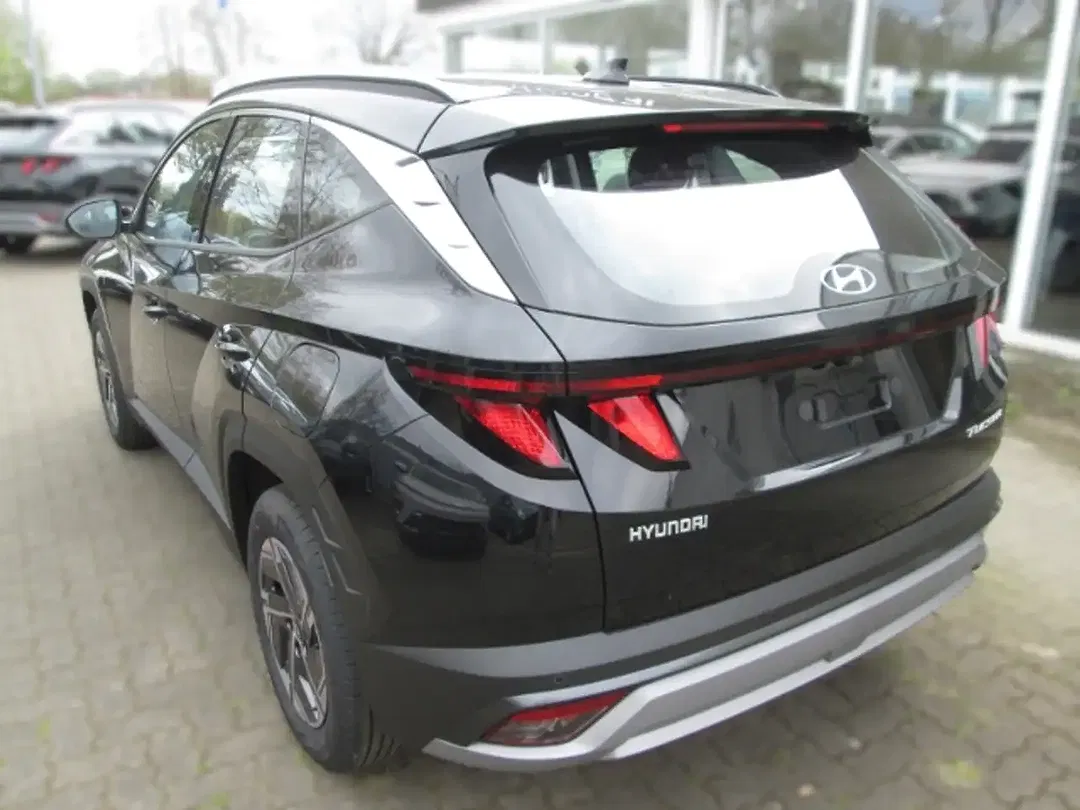Hyundai TUCSON - Thumbnail 4