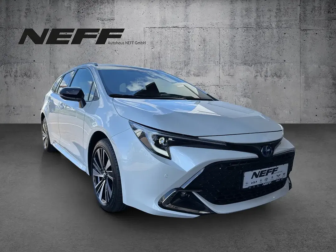Toyota Corolla - Thumbnail 7