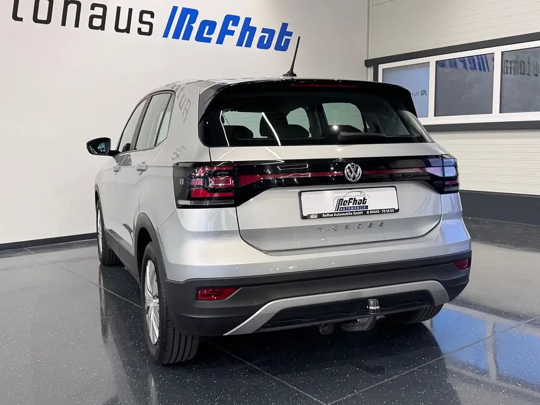 Volkswagen T-Cross - Thumbnail 10