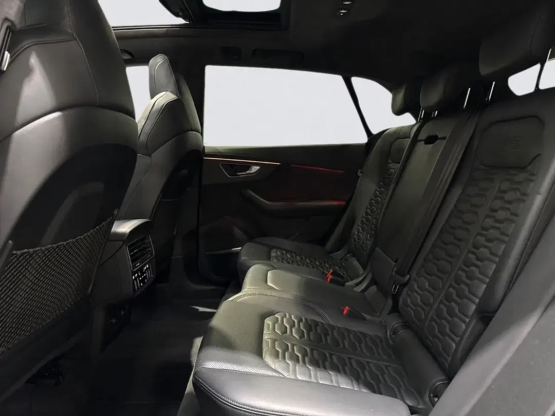 Audi RS Q8 - Thumbnail 11