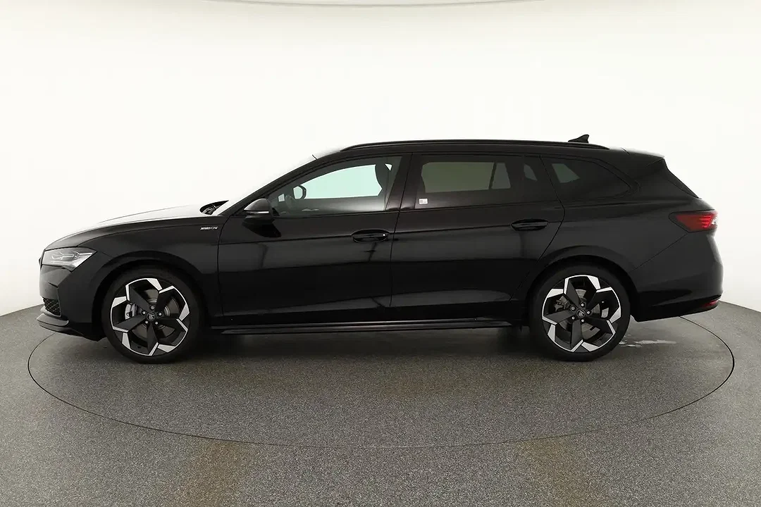Skoda Superb - Afbeelding 1