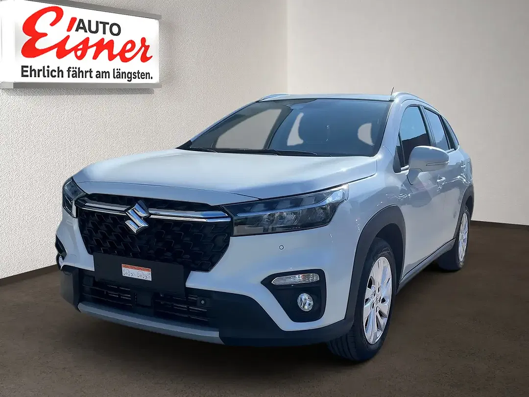 Suzuki SX4 S-Cross - Thumbnail 2