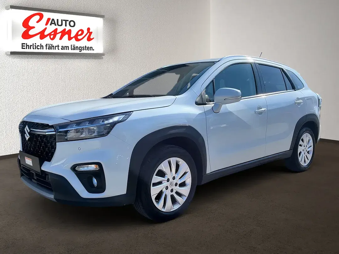 Suzuki SX4 S-Cross - Thumbnail 3