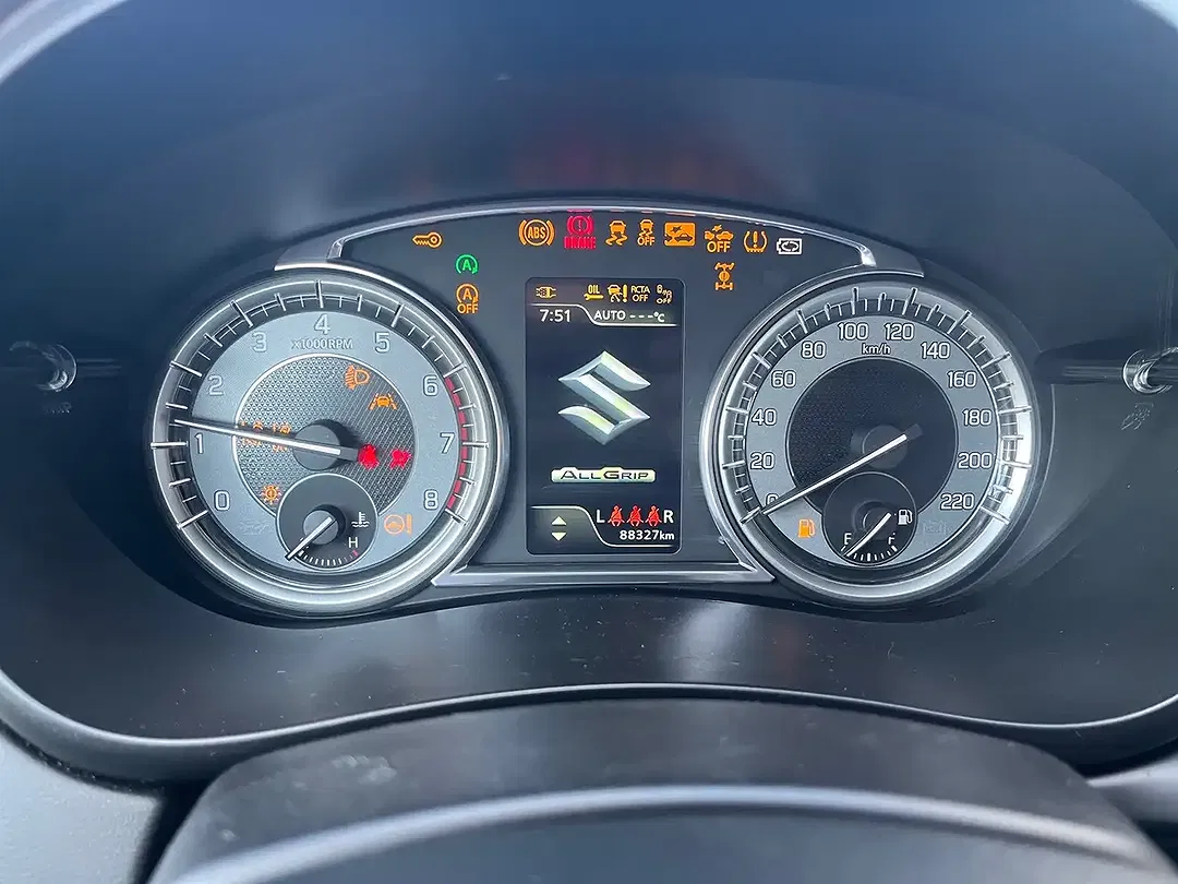 Suzuki SX4 S-Cross - Thumbnail 6