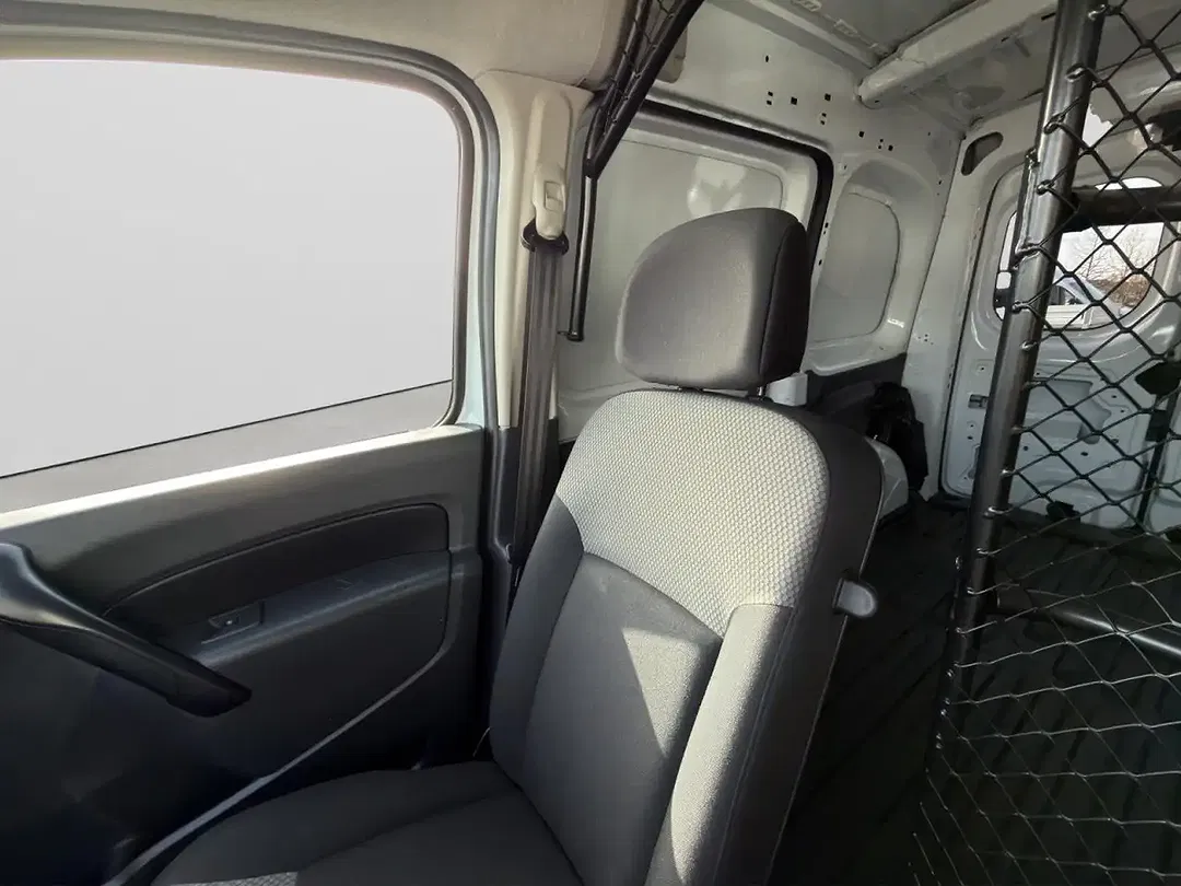 Renault Kangoo - Thumbnail 14